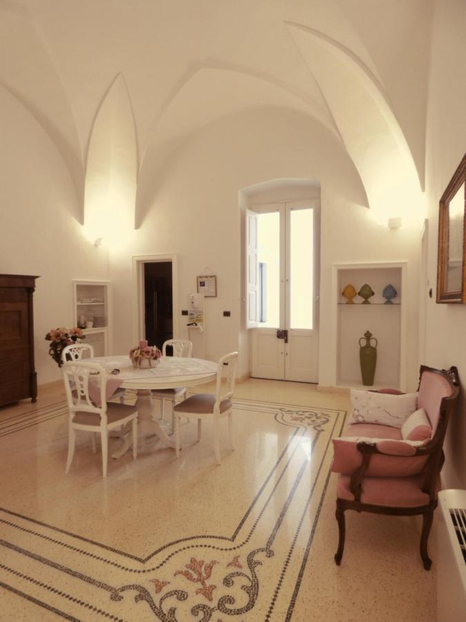 Palazzo Casto Relais Hotel Taviano  Exterior photo